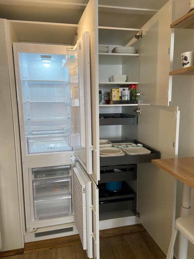 Superbe Duplex De 70M2 Avec 2 Chambres En Hyper Centre Au Calme Sur Cour Classe 3 Etoiles Avec Parking En Option La Rochelle  Dış mekan fotoğraf